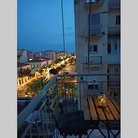 アパート Blue Tourmaline Downtown Flat *